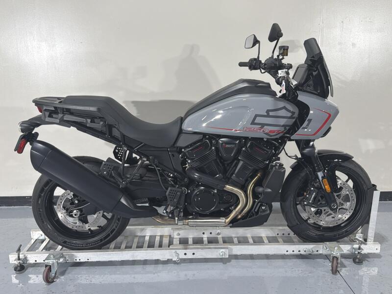 Harley-Davidson® Pan America® 1250 ST 2026