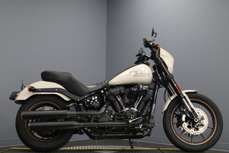 2023 Harley-Davidson® Low Rider® S White Sand Pearl