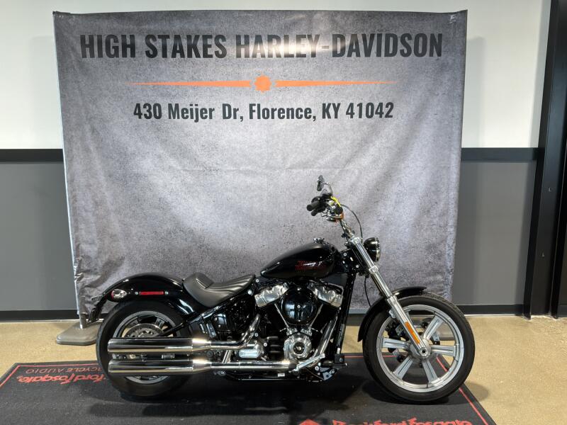 2023 Harley-Davidson® Softail® Standard Vivid Black