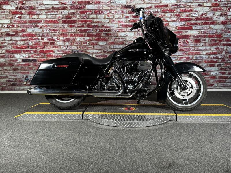 FLHX 2010 Street Glide®