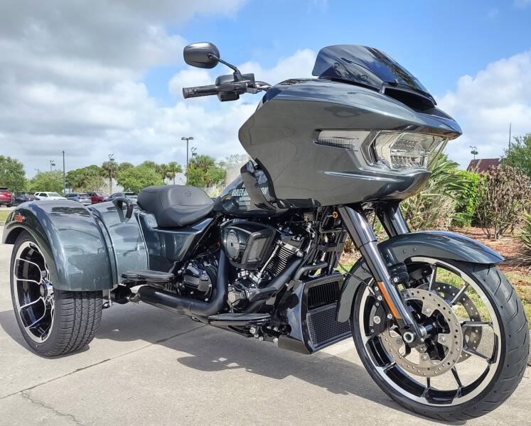 Harley-Davidson® Road Glide 3 2026