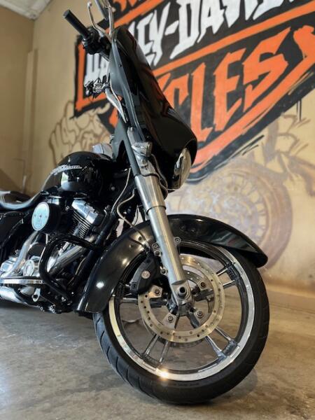FLHX 2014 Street Glide®