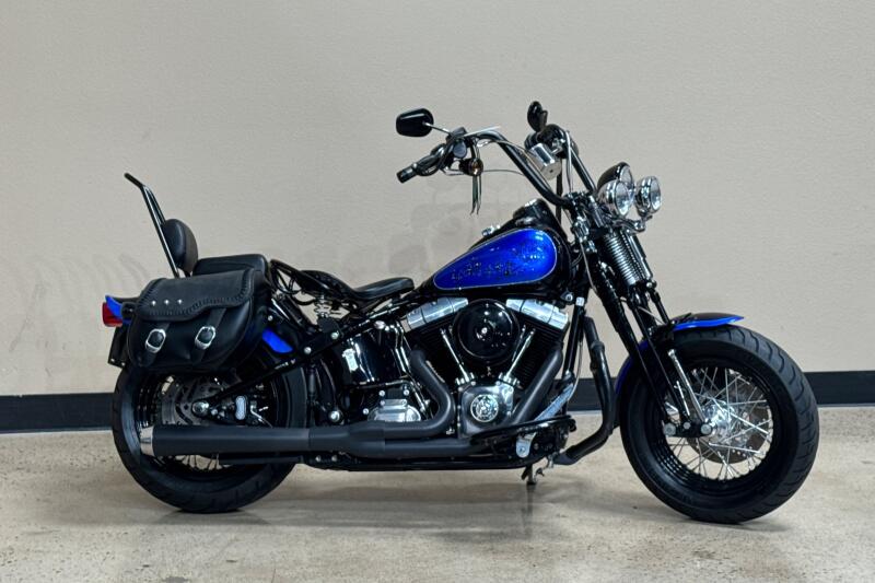 Harley-Davidson® Softail® Cross Bones™ 2008