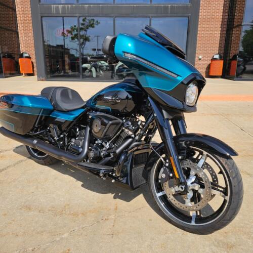 FLHX 2026 Street Glide® thumb 2