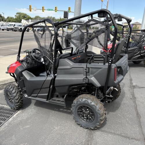 2025 Honda Pioneer 700-4 Deluxe thumb 0