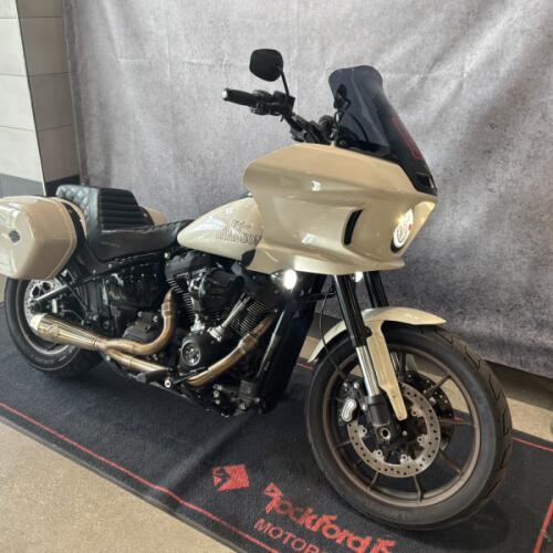 2023 Harley-Davidson® Low Rider® ST White Sand Pearl thumb 3