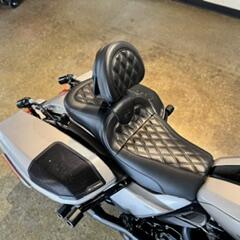 2023 Harley Davidson CVO Road Glide FLTRXSE thumb 2
