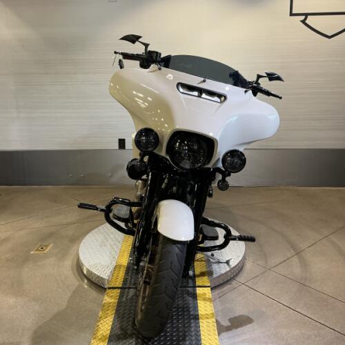 FLHXST 2023 Street Glide® ST thumb 2