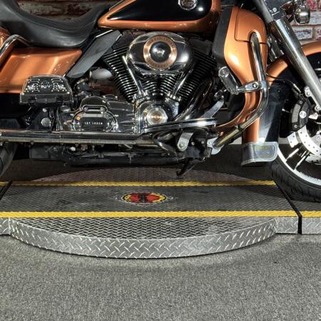 FLHTCU 2008 Electra Glide® Ultra Classic® thumb 2