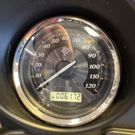 2013 Harley-Davidson® Electra Glide® Ultra Limited thumb 3