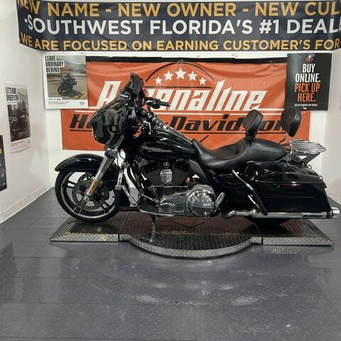 FLHXS 2014 Street Glide® Special thumb 3