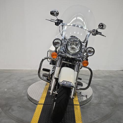 FLHR 2015 Road King® Classic thumb 3