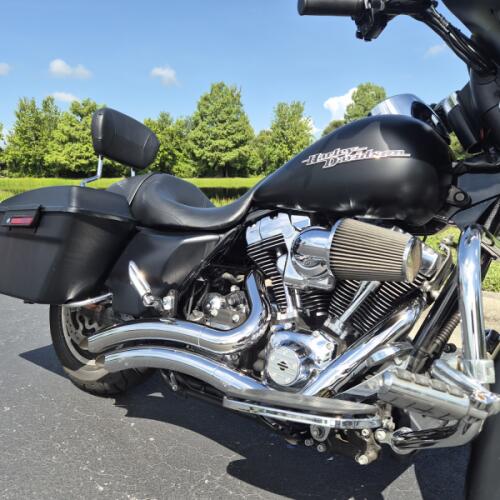 FLHX 2013 Street Glide® thumb 3