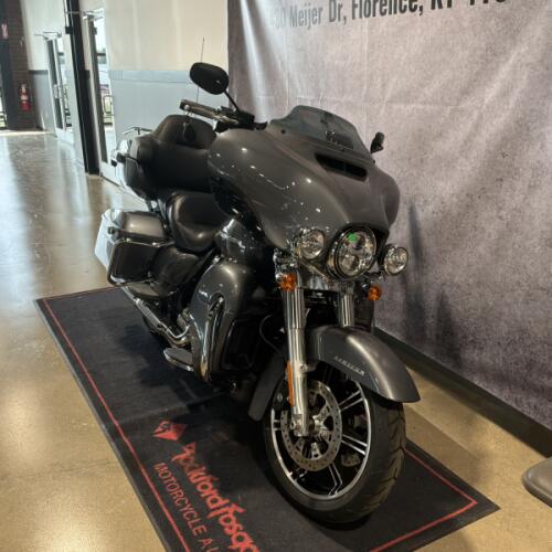 2022 Harley-Davidson® Ultra Limited Gauntlet Gray Metallic FLHTK thumb 3