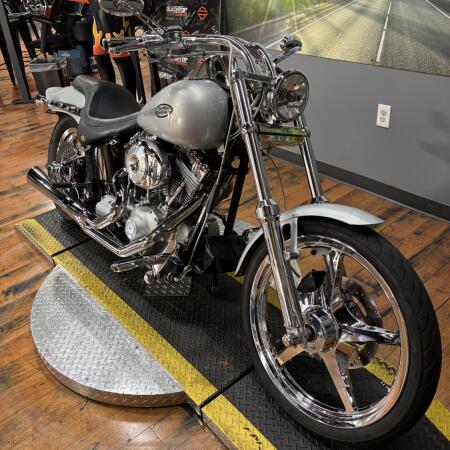 2005 Harley-Davidson® Softail Standard SILVER thumb 3