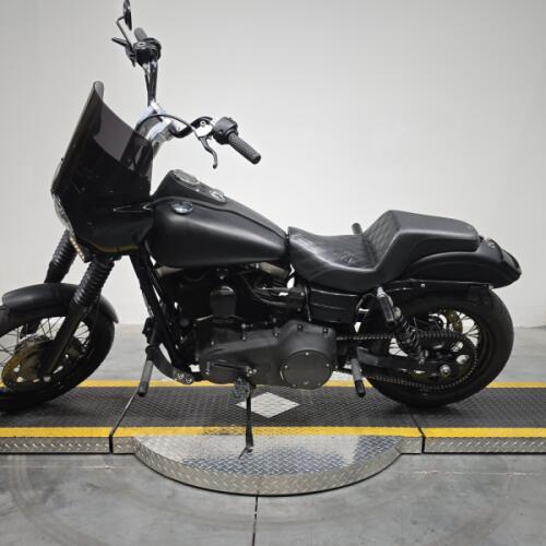 FXDB 2015 Street Bob® thumb 1