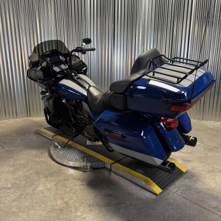 2023 Harley-Davidson® Road Glide® Limited BIL BLU/BIL GRY thumb 0
