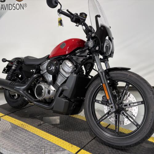 2023 Harley-Davidson® Nightster™ Redline Red thumb 2