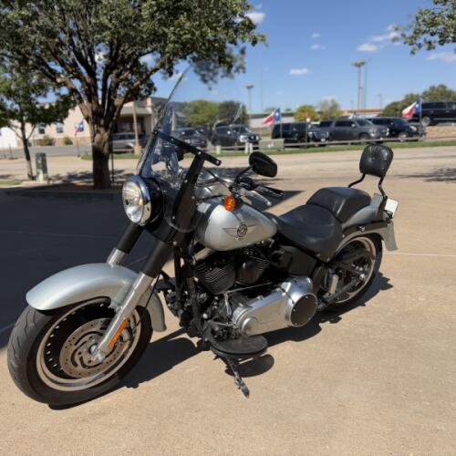 2011 Harley-Davidson® Fat Boy® Lo Brilliant Silver thumb 1
