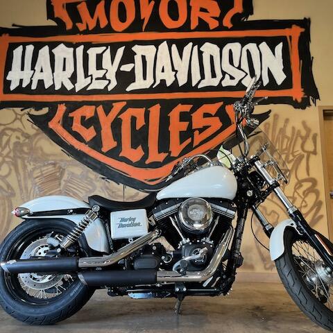 FXDBP 2017 Street Bob® thumb 2