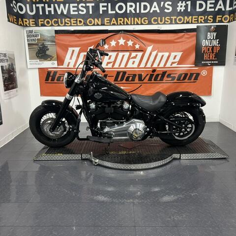 FLSL 2021 Softail Slim® thumb 3