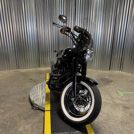 2015 Harley-Davidson® Softail Slim® Vivid Black thumb 0