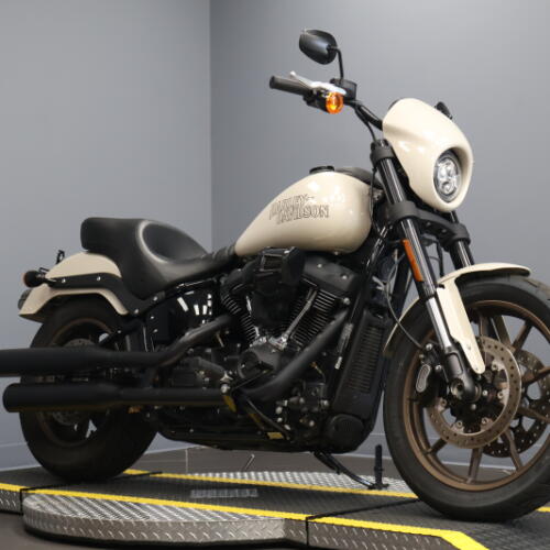 2023 Harley-Davidson® Low Rider® S White Sand Pearl thumb 2