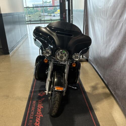 2017 Harley-Davidson® Ultra Limited Two-Tone Black Hills Gold/Black Quartz FLHTK thumb 1