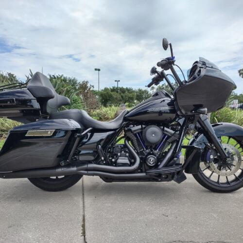 Harley-Davidson® Road Glide® Special 2018 thumb 3