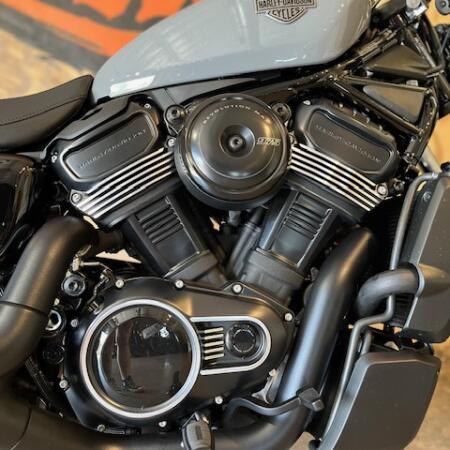 RH975 2026 Nightster® thumb 0
