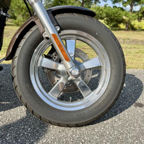 2013 Harley-Davidson 1200 Custom XL1200C  thumb 0