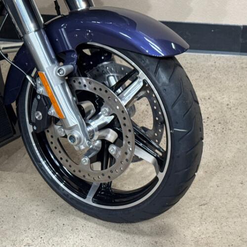 Harley-Davidson® Road Glide™ 2026 thumb 2