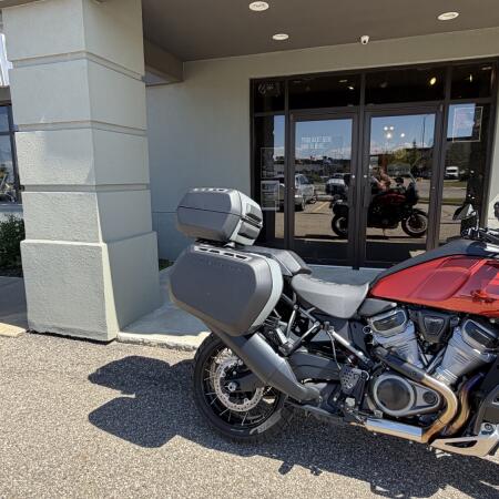 2025 Harley-Davidson® Pan America® 1250 Special Whiskey Fire / Raven Metallic w/Laced Wheels thumb 2