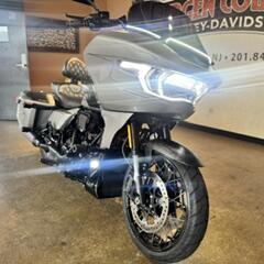 2023 Harley Davidson CVO Road Glide FLTRXSE thumb 3