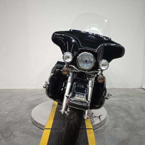 FLHTC 2013 Electra Glide® Classic thumb 3