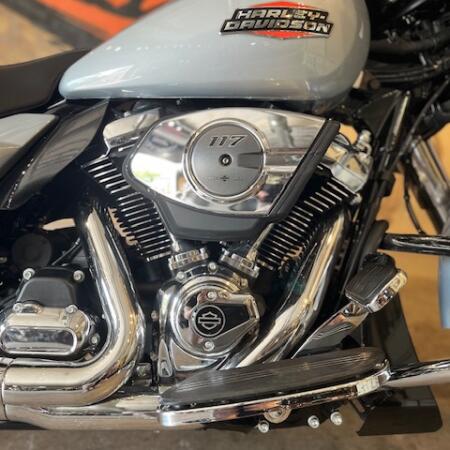 FLHX 2025 Street Glide™ thumb 0