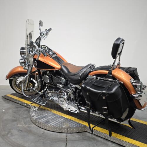 FLSTN 2008 Softail® Deluxe thumb 0