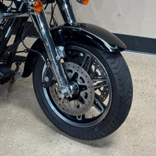 Harley-Davidson® Road King® Classic 2010 thumb 2