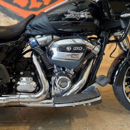 FLTRT 2023 Road Glide® 3 thumb 0
