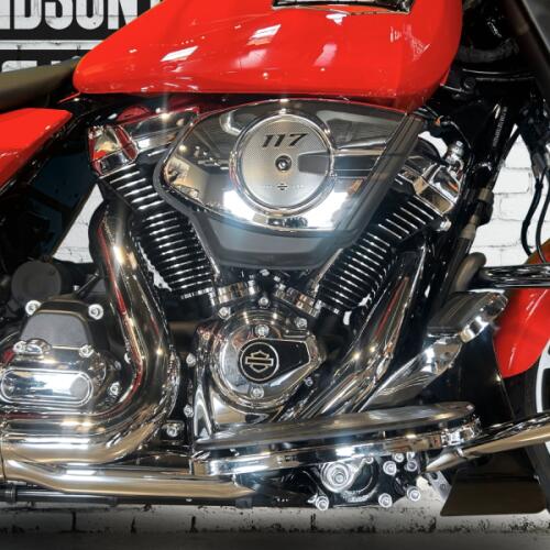 2026 Harley-Davidson® Street Glide™ Blood Orange Chrome Trim thumb 1
