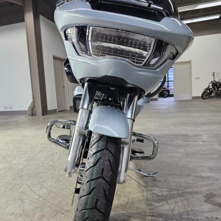 FLTRX 2025 Road Glide™ thumb 1