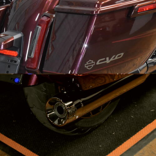 FLTRXSE 2024 CVO™ Road Glide® thumb 0