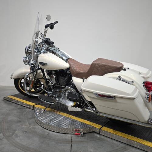 FLHR 2015 Road King® Classic thumb 0