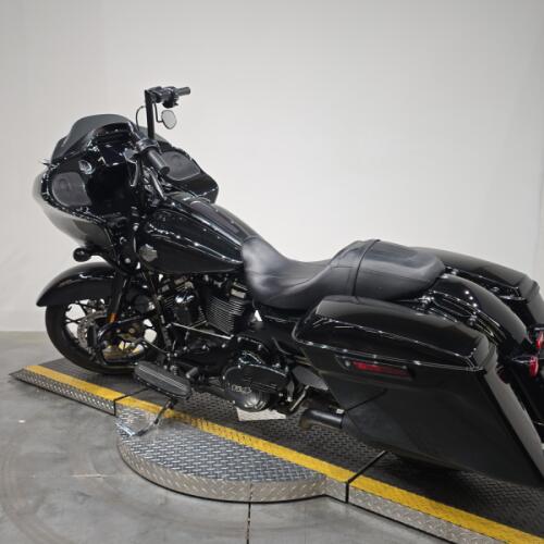 FLTRXS 2023 Road Glide® Special thumb 0