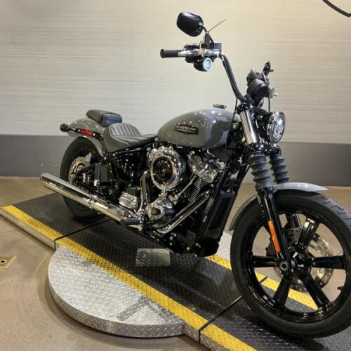 FXBB 2026 Street Bob® thumb 3