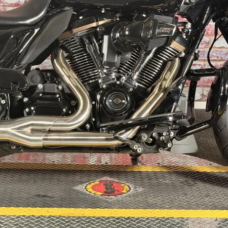 FLHXST 2022 Street Glide® ST thumb 2