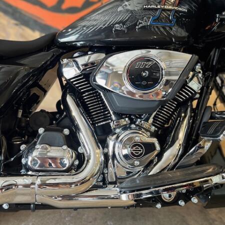 FLTRX 2026 Road Glide® thumb 0