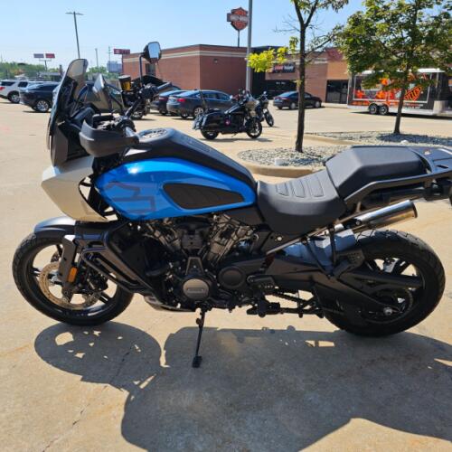 RA1250S 2022 Pan America™ 1250 Special thumb 0