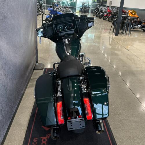 2024 Harley-Davidson® Street Glide® Alpine Green thumb 0