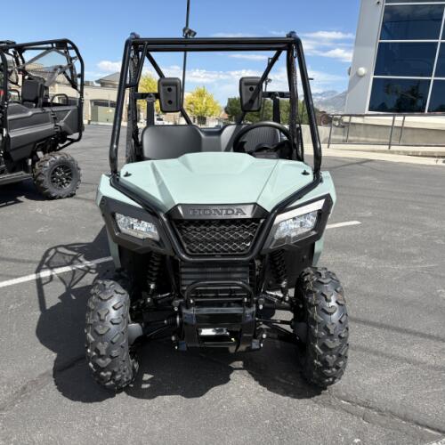2026 Honda Pioneer 520 thumb 3